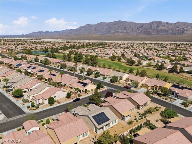 Foto del edificio - 7464 Chipping Sparrow St