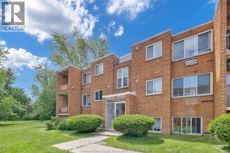 Building Photo - 2486 Rivard Ave