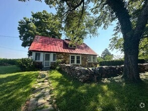 Building Photo - 1281 Otter Hill Rd