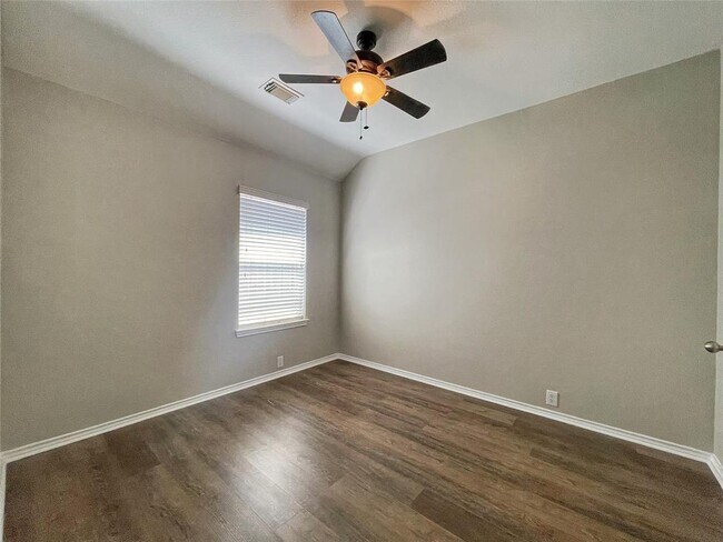 Foto del edificio - 2822 Edgewick Elm St