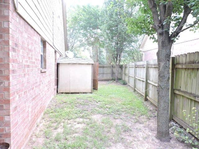 Building Photo - 853 Abbey Grove Lane