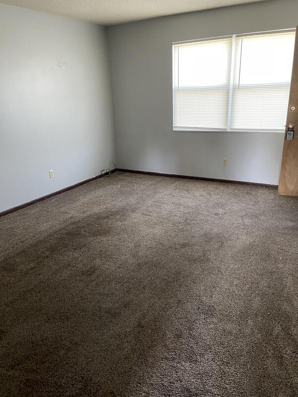 Building Photo - 2224 Bradley Ct