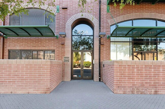 Foto del edificio - 424 S 2nd St
