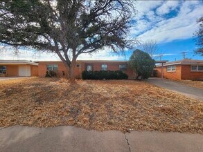 Building Photo - 719 Boyd Ave