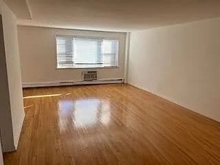 Foto del edificio - 8644 Skokie Blvd