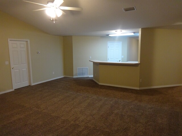 Foto del edificio - 2424 Shelby Creek Rd W