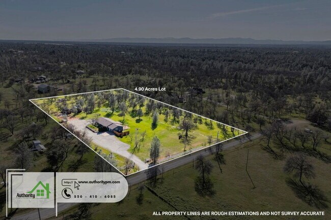 Foto del edificio - 21057 Hackett Ln