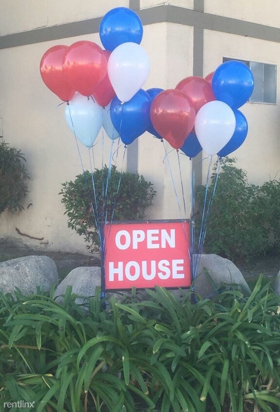 Foto principal - 13200 Doty Ave