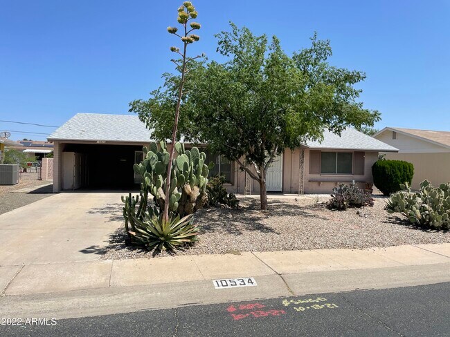 Foto del edificio - 10534 W La Jolla Dr