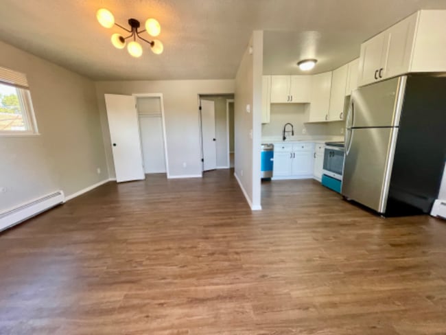 Building Photo - 1275 Winona Ct