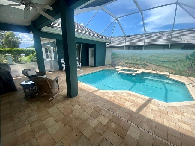 Building Photo - 16 Gulf Manor Dr