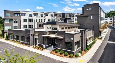 Building Photo - 277 Clifton St SE