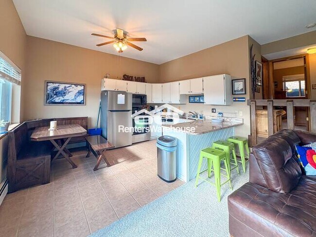 Building Photo - Beautiful 2 Bed 2 Bath Condo