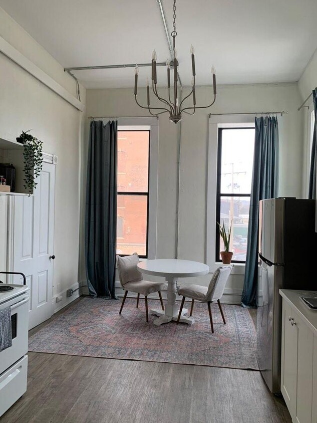 329 N Riverfront Dr Unit 2, Mankato, MN 56001 Room for Rent in