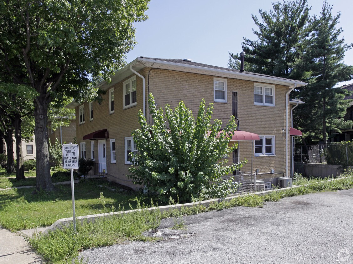 Building Photo - 30 S Narrows Rd