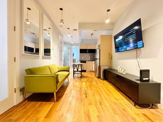 Foto del edificio - HDTV Room, Laundry, AC, 26 mins to Manhattan #510