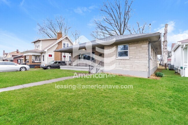 Foto del edificio - 3507 Grand Ave