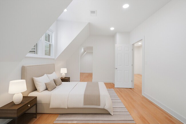 Foto del edificio - 2617 W Fullerton Ave