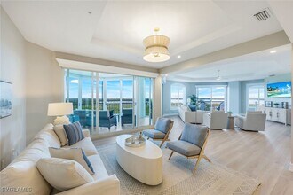 Building Photo - 4801 Island Pond Ct Building Photo - 4801 Island Pond Ct