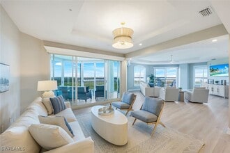 Building Photo - 4801 Island Pond Ct