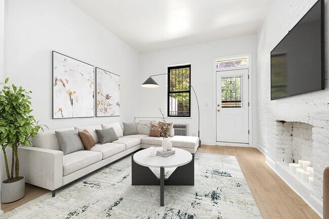 Foto del edificio - 227 W 20th St