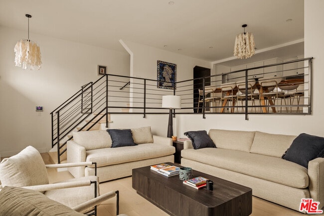 Foto del edificio - 625 Mildred Ave