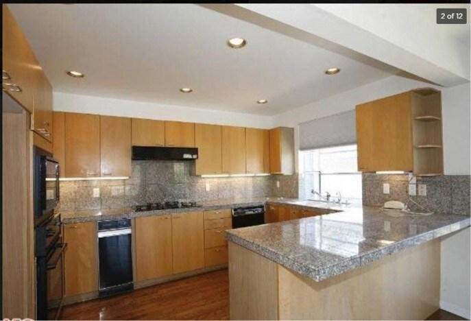 Primary Photo - 26145 Idlewild St