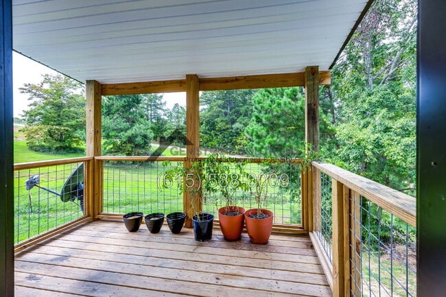 Building Photo - 7123 Tennessee 100