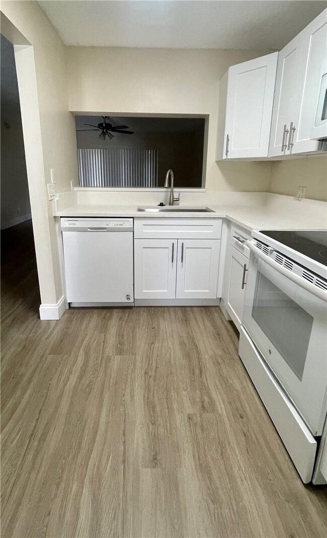 Foto del edificio - 1439 NW 94th Way