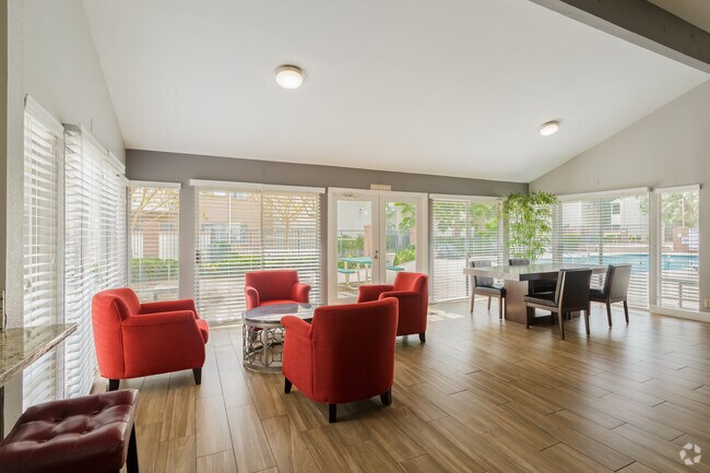 Casa club - Carmel Pointe