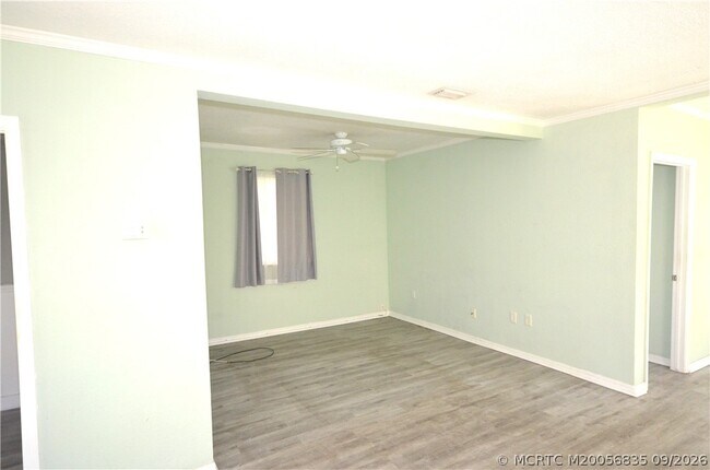 Foto del edificio - 649 SW Cleveland Ave