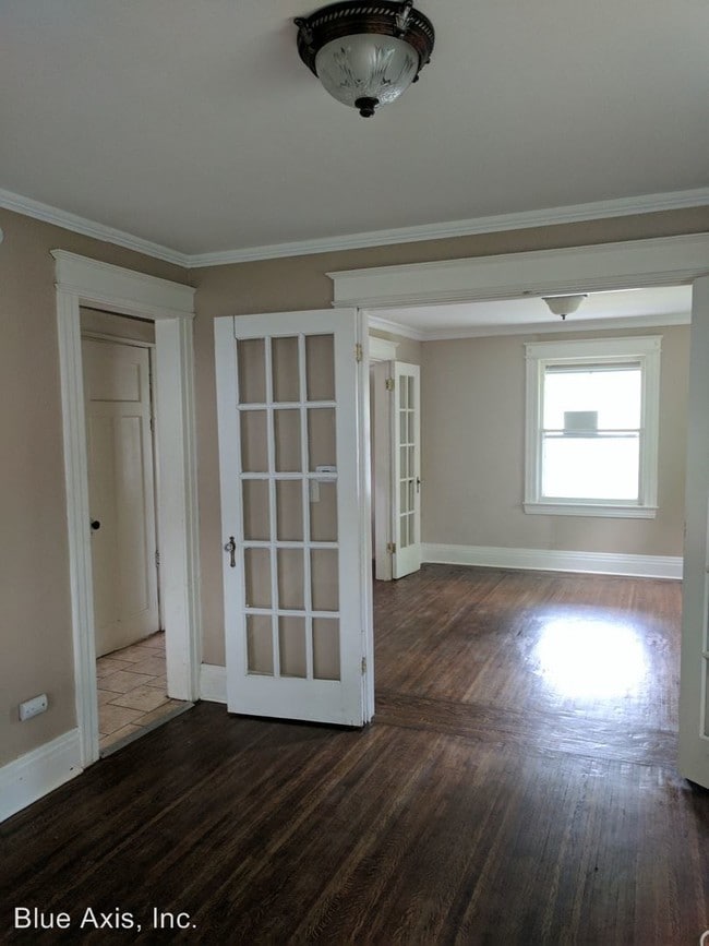 Building Photo - 3 br, 1 bath House - 406 Genesee Park Blvd 1