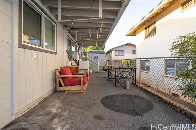 Building Photo - 3343 Ho'olulu St