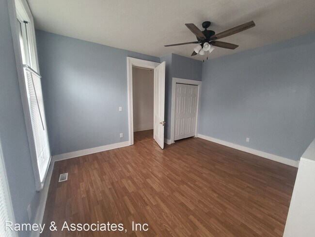Building Photo - 4 br, 1.5 bath House - 2412 W Jefferson