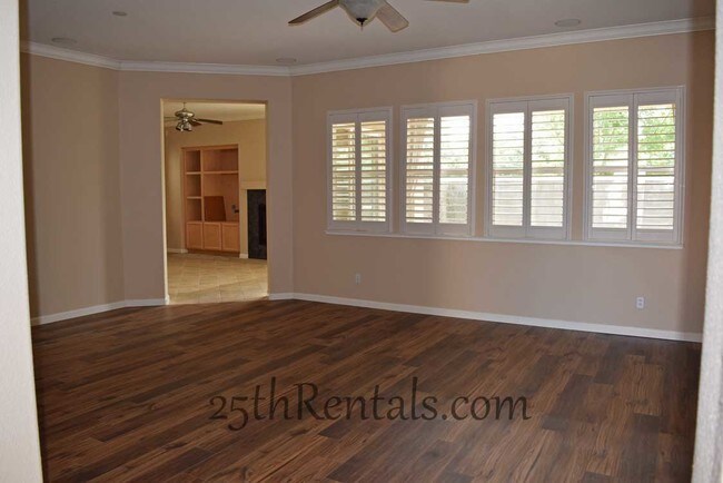 Foto del edificio - 1615 Allenwood Cir