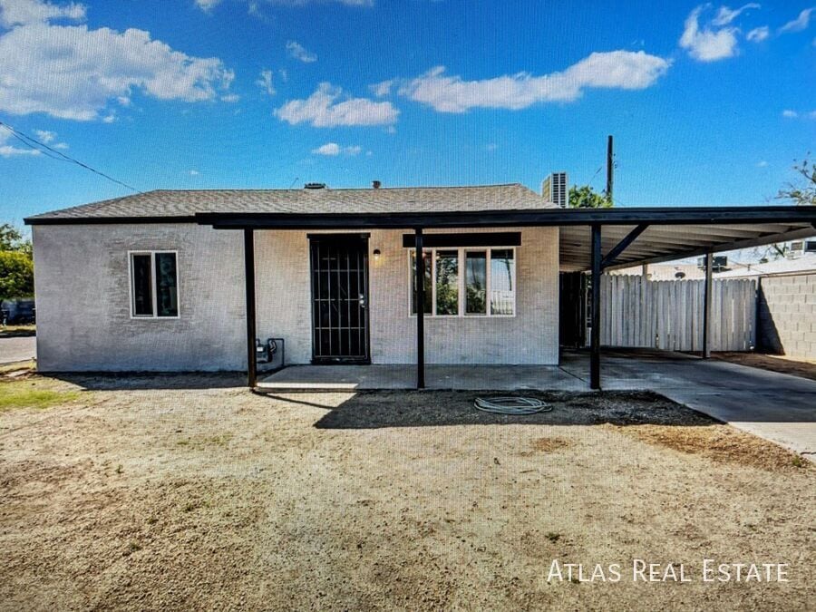 Foto principal - 1741 W Desert Cove Ave