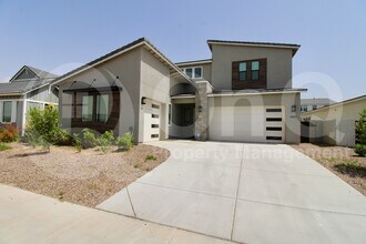 Building Photo - 3893 W Brass Ln