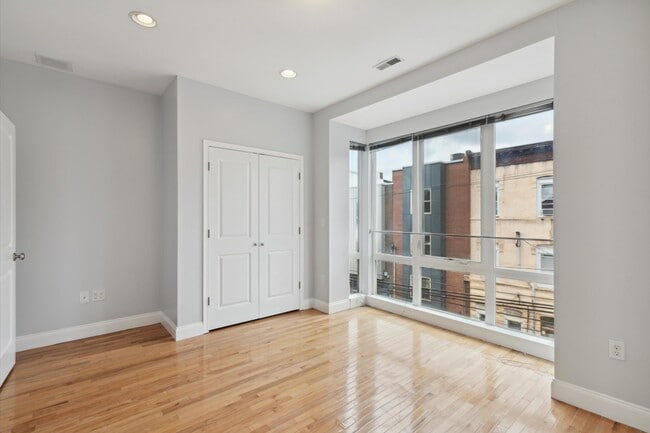 Building Photo - 1846 N 17th St