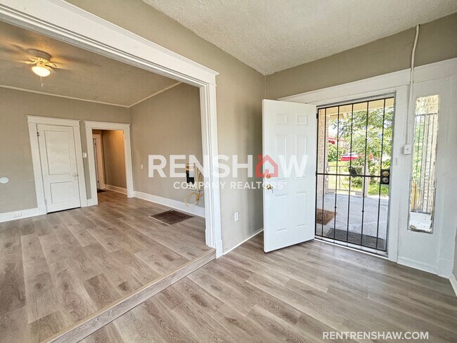 Foto del edificio - 1423 Lyndale Ave