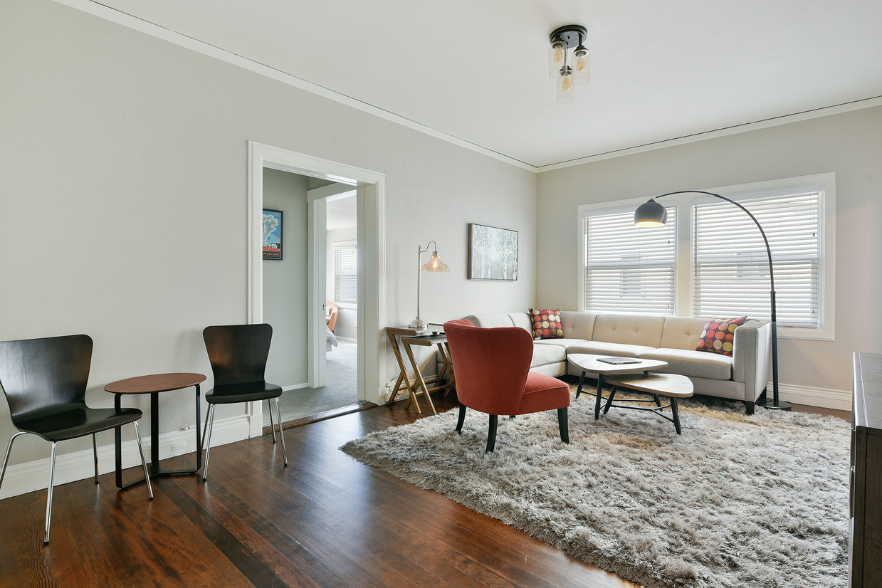 Foto principal - 226 Athol Ave