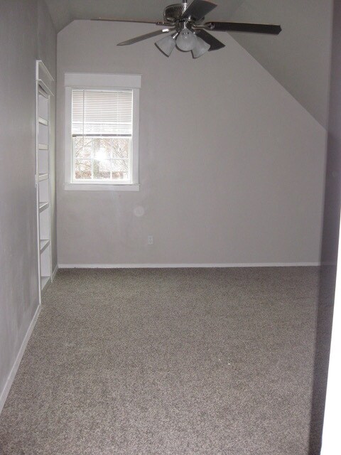 Foto del edificio - 9224 S Hudson Ave