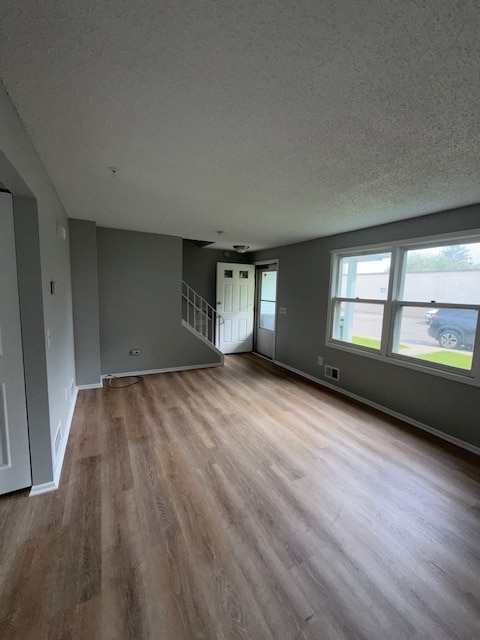 Building Photo - 4314 Lake Ave