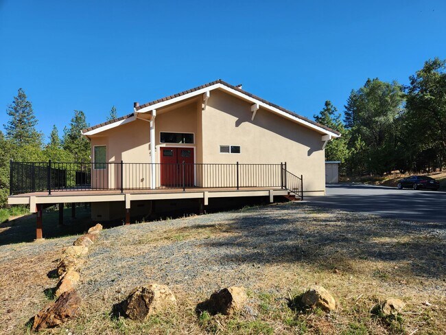 Building Photo - 11863 McCourtney Rd