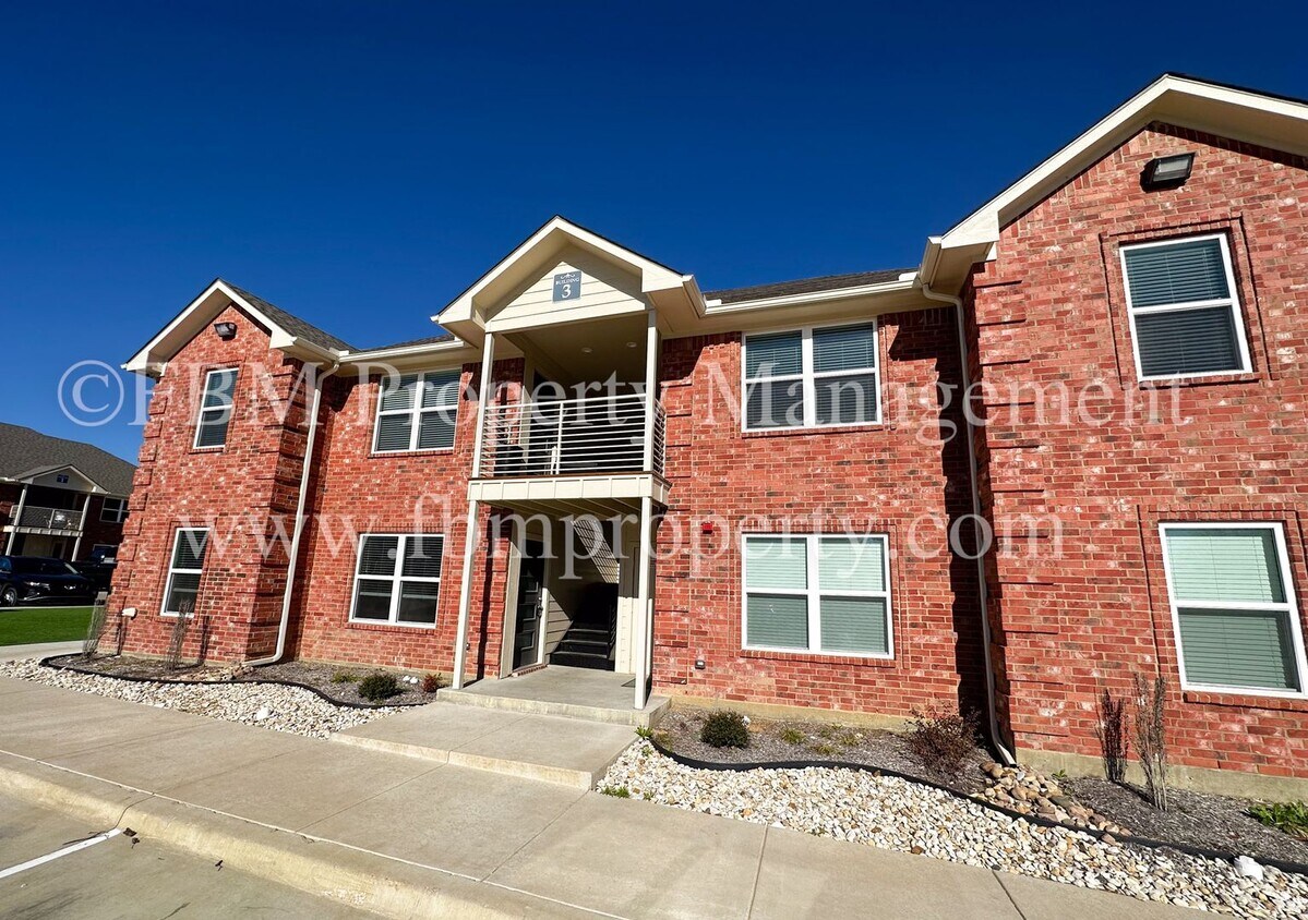 Foto principal - Hidden Creek Townhomes, Unit 311 - Gorgeou...