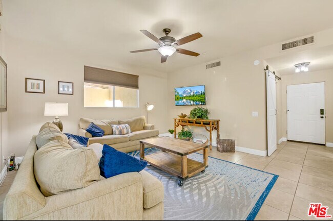 Foto del edificio - 78225 Cabrillo Ln