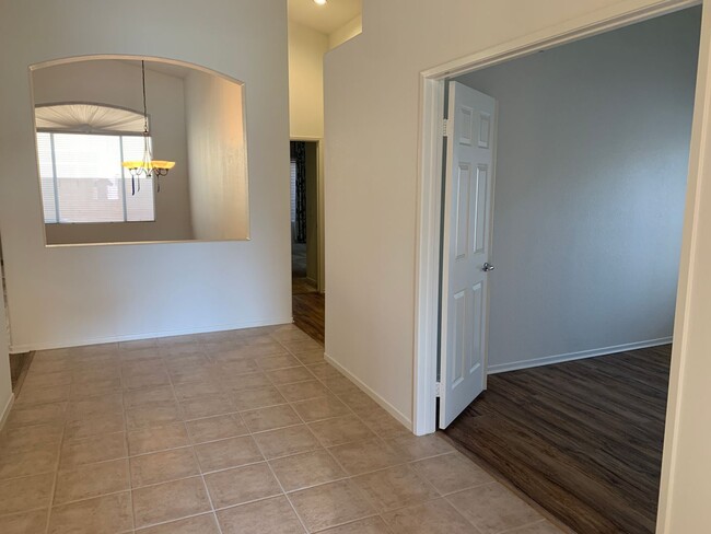 Building Photo - 55 plus Community 3 bed 2 bath for rent in...