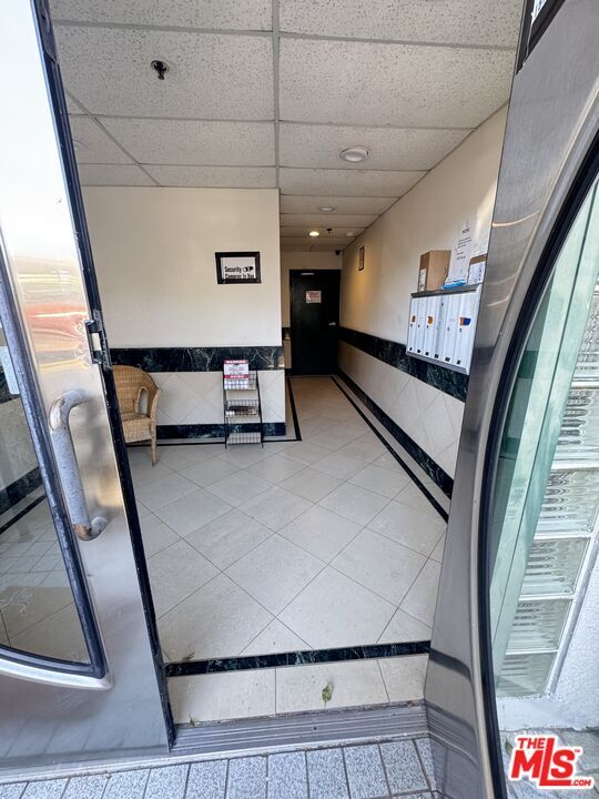 Building Photo - 11735 Dorothy St