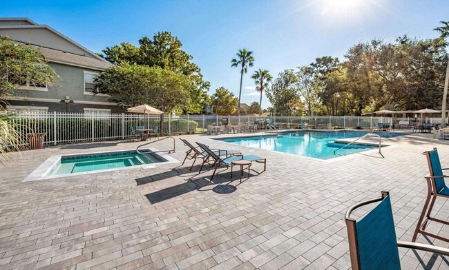 Foto del edificio - Ashton at Waterford Lakes
