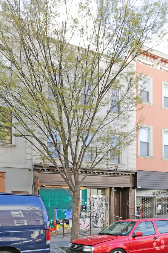 Building Photo - 175 Bedford Ave