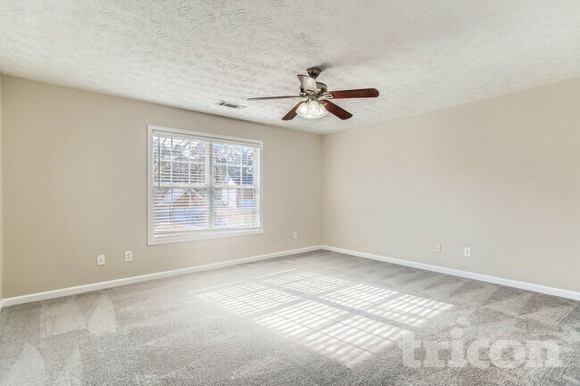 Foto del edificio - 35 Trelawney Ln